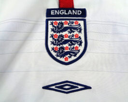 2003/05 ENGLAND Home Football L/S Shirt S Small White Umbro