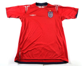 2004/06 ENGLAND Away Football Shirt S Small Red Umbro