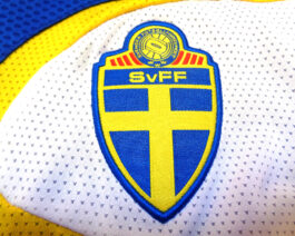 2006/08 SWEDEN Training Vest Football Shirt XXL 2XL Blue Umbro