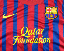 2011/12 BARCELONA FCB Football Home Shirt S Small Nike