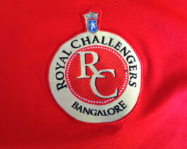 ROYAL CHALLENGERS BANGALORE Cricket Shirt Jersey Size XL Extra Large Red Reebok