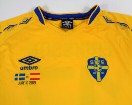 2019 SWEDEN Home Football Shirt XL Extra Large Yellow Umbro #17 ERIKSSON