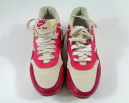 Women’s NIKE Air Max 1 Vintage Pink UK 7 US 9.5 EUR 41 Sneakers 555284-104